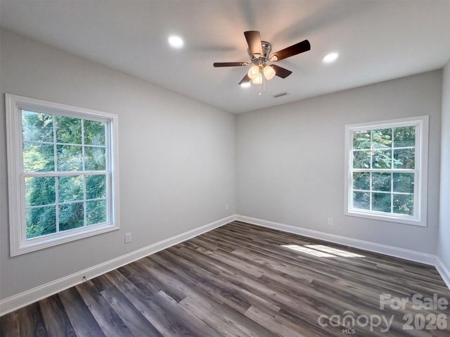 604 Stewart Court, Statesville, NC 28677