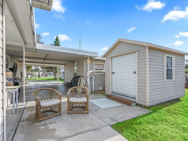 11506 JOHNSON CIRCLE, Tavares, FL 32778