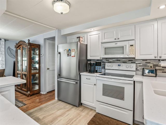 11506 JOHNSON CIRCLE, Tavares, FL 32778