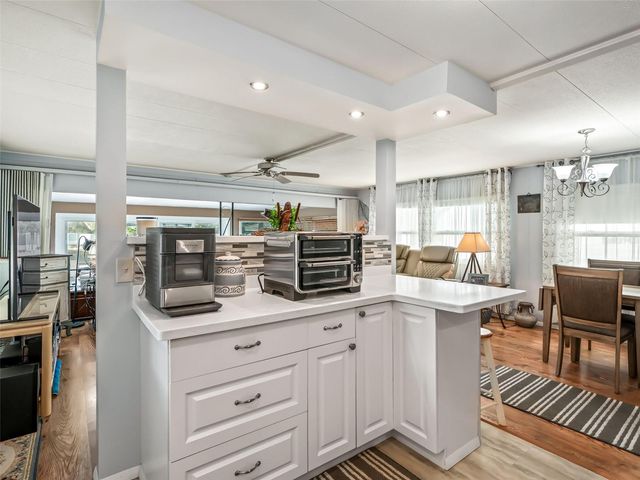 11506 JOHNSON CIRCLE, Tavares, FL 32778