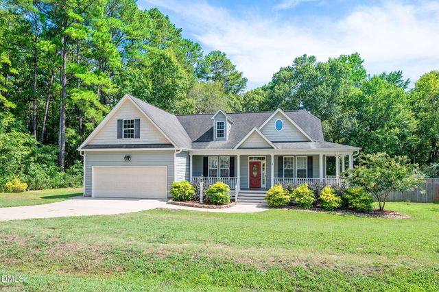 112 Derby Lane, Lillington, NC 27546