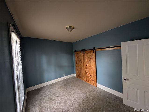 220 W Park Street, Lapeer, MI 48446