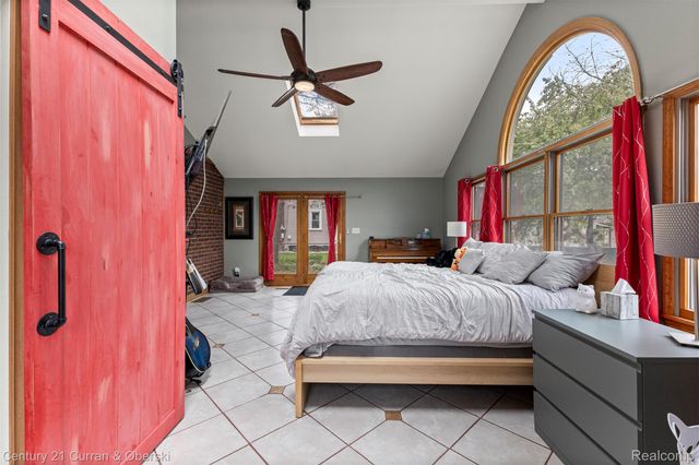 9616 Auburndale Street, Livonia, MI 48150