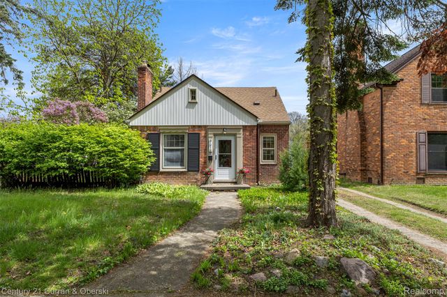 9616 Auburndale Street, Livonia, MI 48150