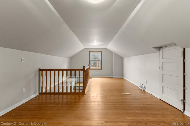 9616 Auburndale Street, Livonia, MI 48150