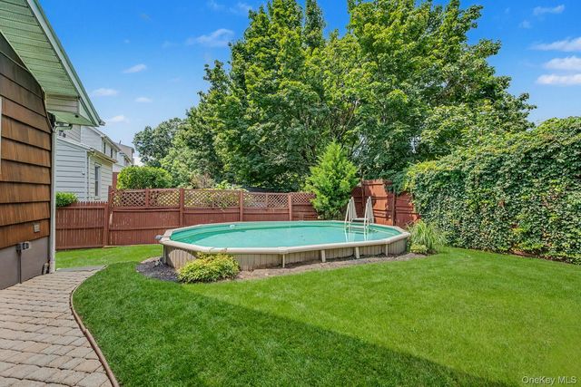 14645 13th Avenue, Whitestone, NY 11357