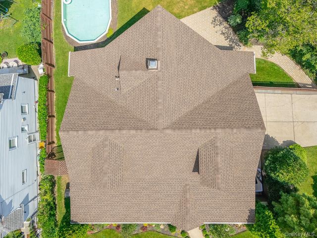 14645 13th Avenue, Whitestone, NY 11357