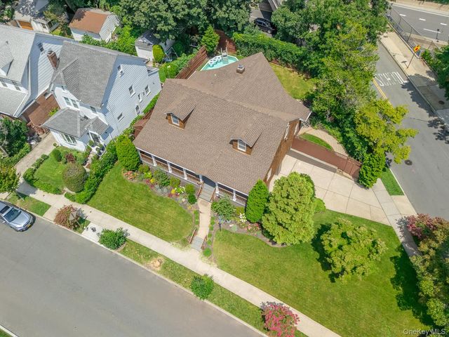 14645 13th Avenue, Whitestone, NY 11357