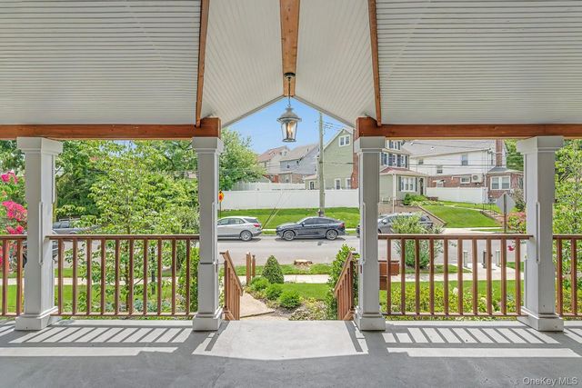 14645 13th Avenue, Whitestone, NY 11357