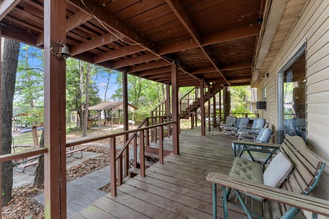 405 Triple S Drive, Mount Vernon, TX 75457