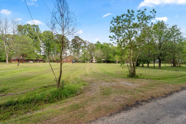 405 Triple S Drive, Mount Vernon, TX 75457