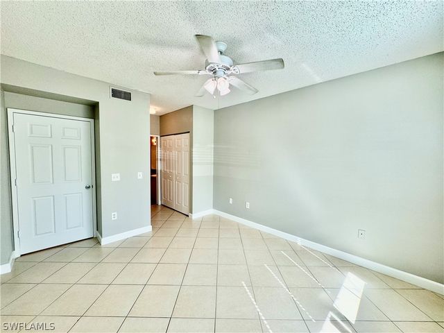 1200 Reserve WAY 103, Naples, FL 34105