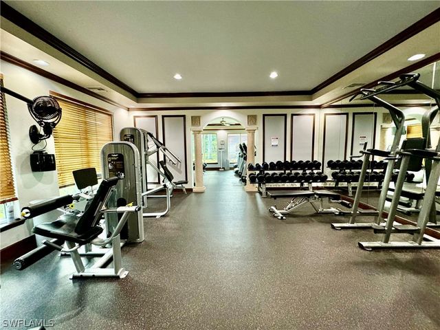 1200 Reserve WAY 103, Naples, FL 34105