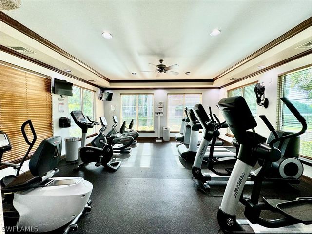 1200 Reserve WAY 103, Naples, FL 34105