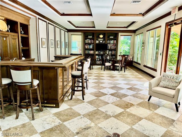 1200 Reserve WAY 103, Naples, FL 34105