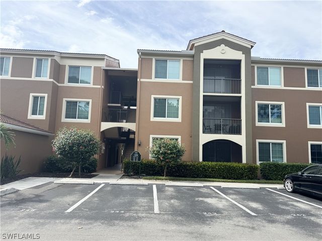 1200 Reserve WAY 103, Naples, FL 34105