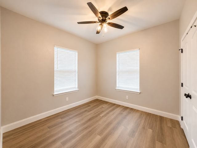801 Meadowlark Circle, Granbury, TX 76049