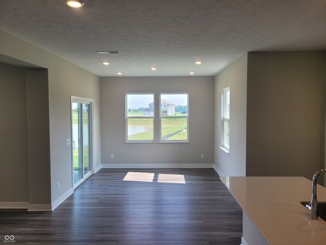 1381 Turner Trace Place, Avon, IN 46123