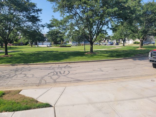 1381 Turner Trace Place, Avon, IN 46123