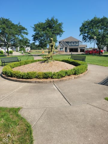 1381 Turner Trace Place, Avon, IN 46123