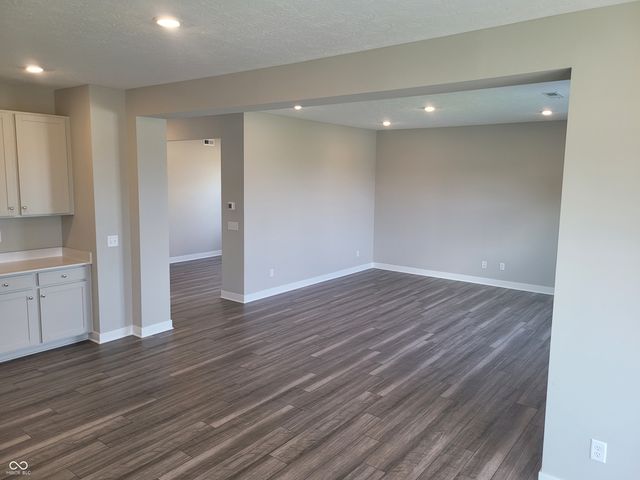 1381 Turner Trace Place, Avon, IN 46123