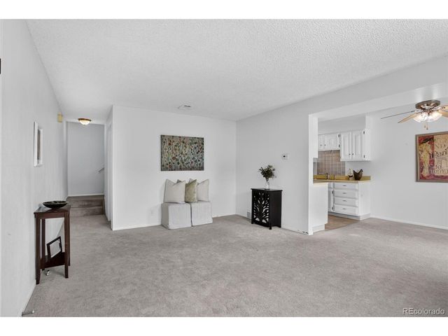 9964 Orangewood Dr, Denver, CO 80260