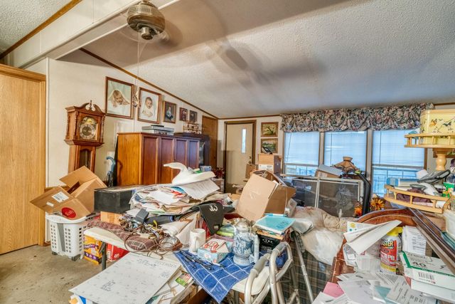 892 S 500 W, Hebron, IN 46341