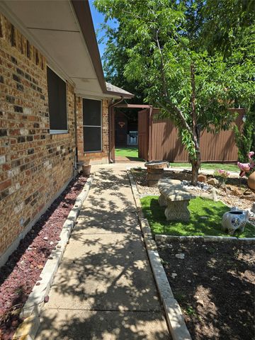 8502 Hawthorne Street, Frisco, TX 75034