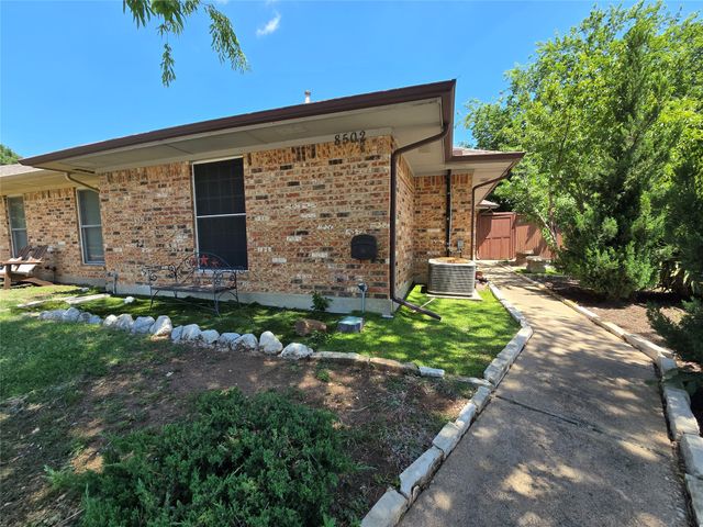 8502 Hawthorne Street, Frisco, TX 75034