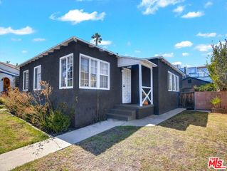 3021 S Genesee Avenue, Los Angeles, CA 90016