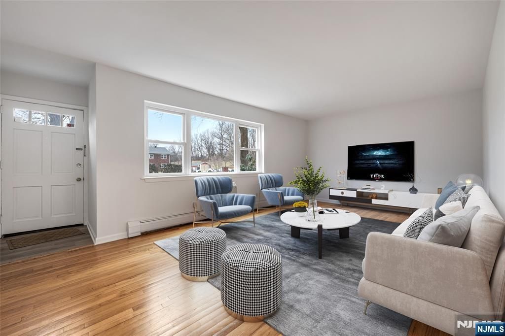 121 Regency Park, Ramsey, NJ 07446