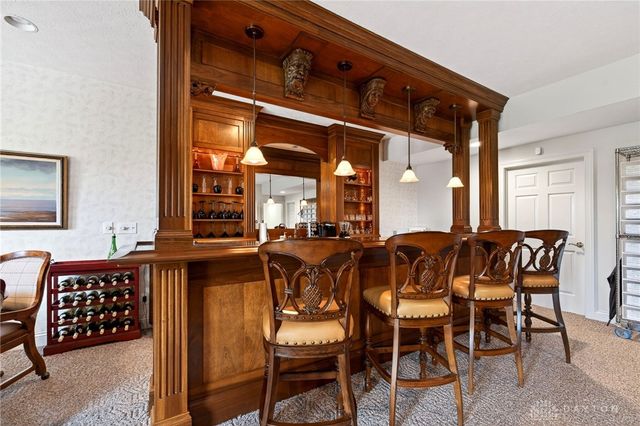 1475 Country Wood Drive, Bellbrook, OH 45440