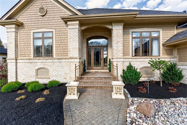 1475 Country Wood Drive, Bellbrook, OH 45440