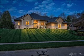 1475 Country Wood Drive, Bellbrook, OH 45440