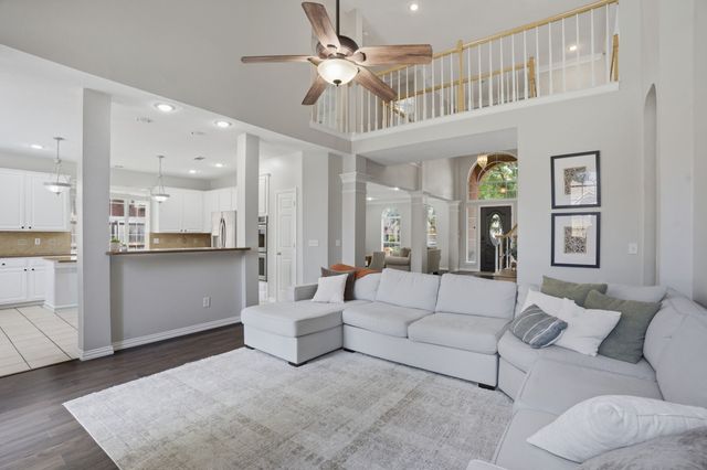 2214 Cherry Hill Lane, Mckinney, TX 75072