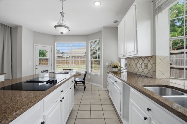 2214 Cherry Hill Lane, Mckinney, TX 75072