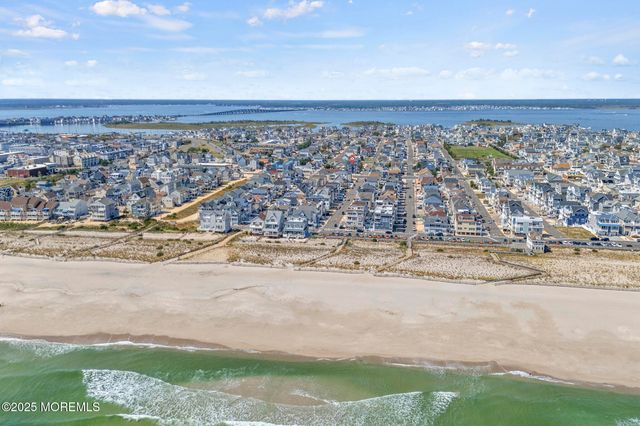99 Coolidge Avenue, Ortley Beach, NJ 08751