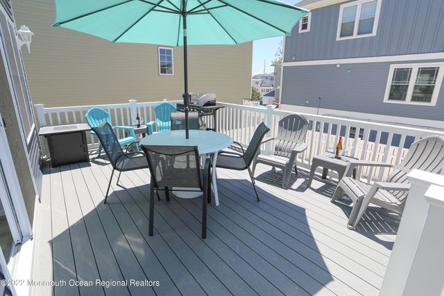 99 Coolidge Avenue, Ortley Beach, NJ 08751