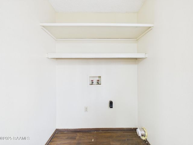 201 High Meadows Boulevard 122, Lafayette, LA 70507