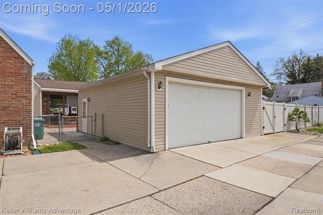31987 Sheridan Street, Garden City, MI 48135