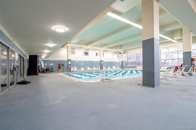 2500 Johnson Avenue 8K, Bronx, NY 10463