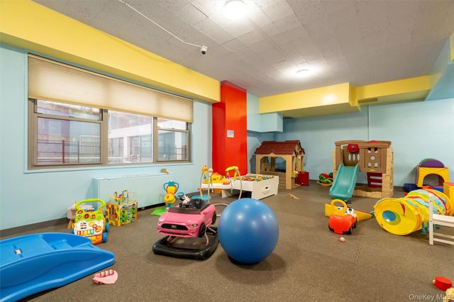 2500 Johnson Avenue 8K, Bronx, NY 10463