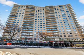 2500 Johnson Avenue 8K, Bronx, NY 10463
