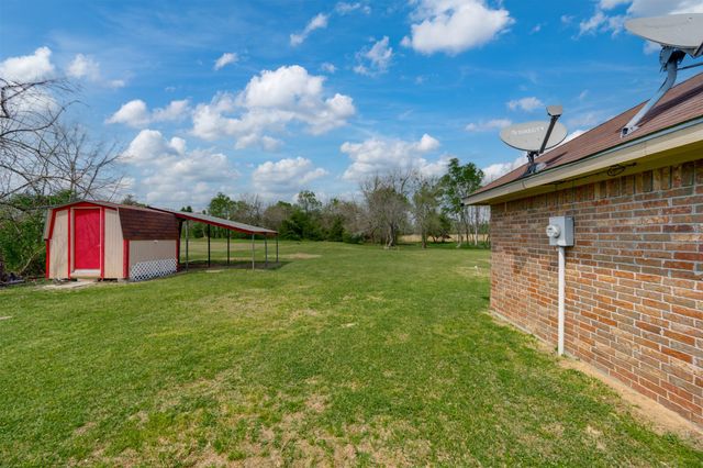 59 County Road 33915, Powderly, TX 75473