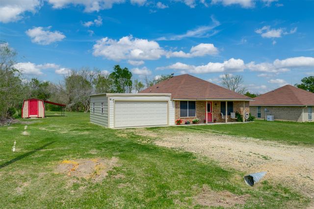 59 County Road 33915, Powderly, TX 75473