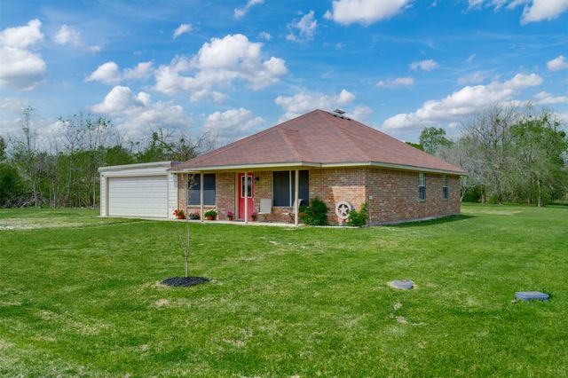 59 County Road 33915, Powderly, TX 75473