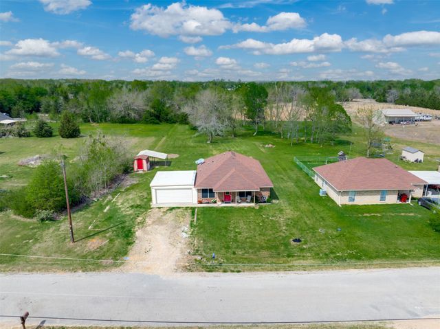59 County Road 33915, Powderly, TX 75473