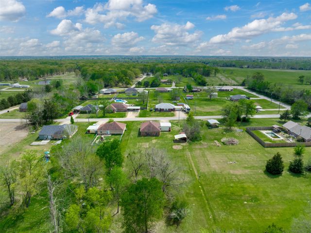 59 County Road 33915, Powderly, TX 75473