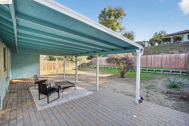 401 San Joaquin Ave, Antioch, CA 94509