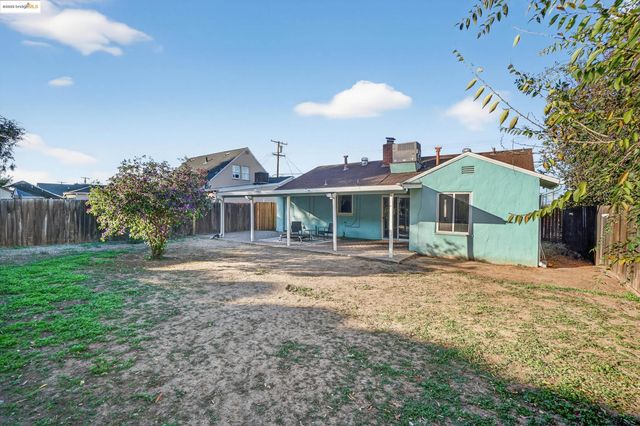 401 San Joaquin Ave, Antioch, CA 94509